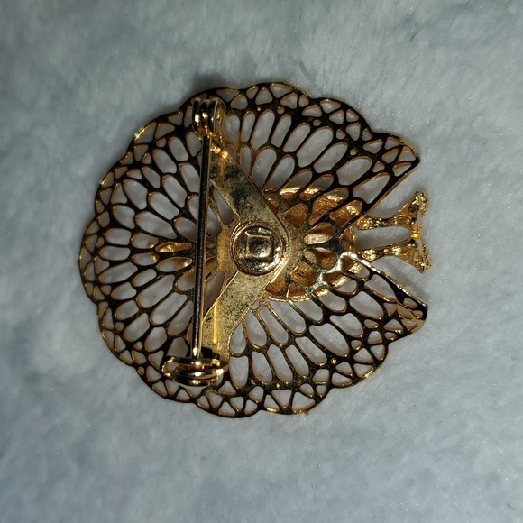 Vintage Gold Tone Peacock Brooch - Picture 5 of 6